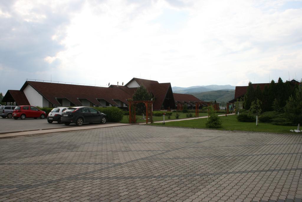 Drumul Dragostei Vintu De Jos Esterno foto